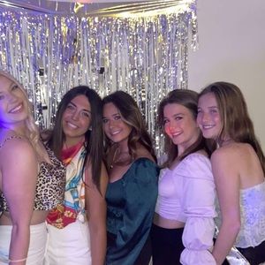 Meet your Posher, Sophie